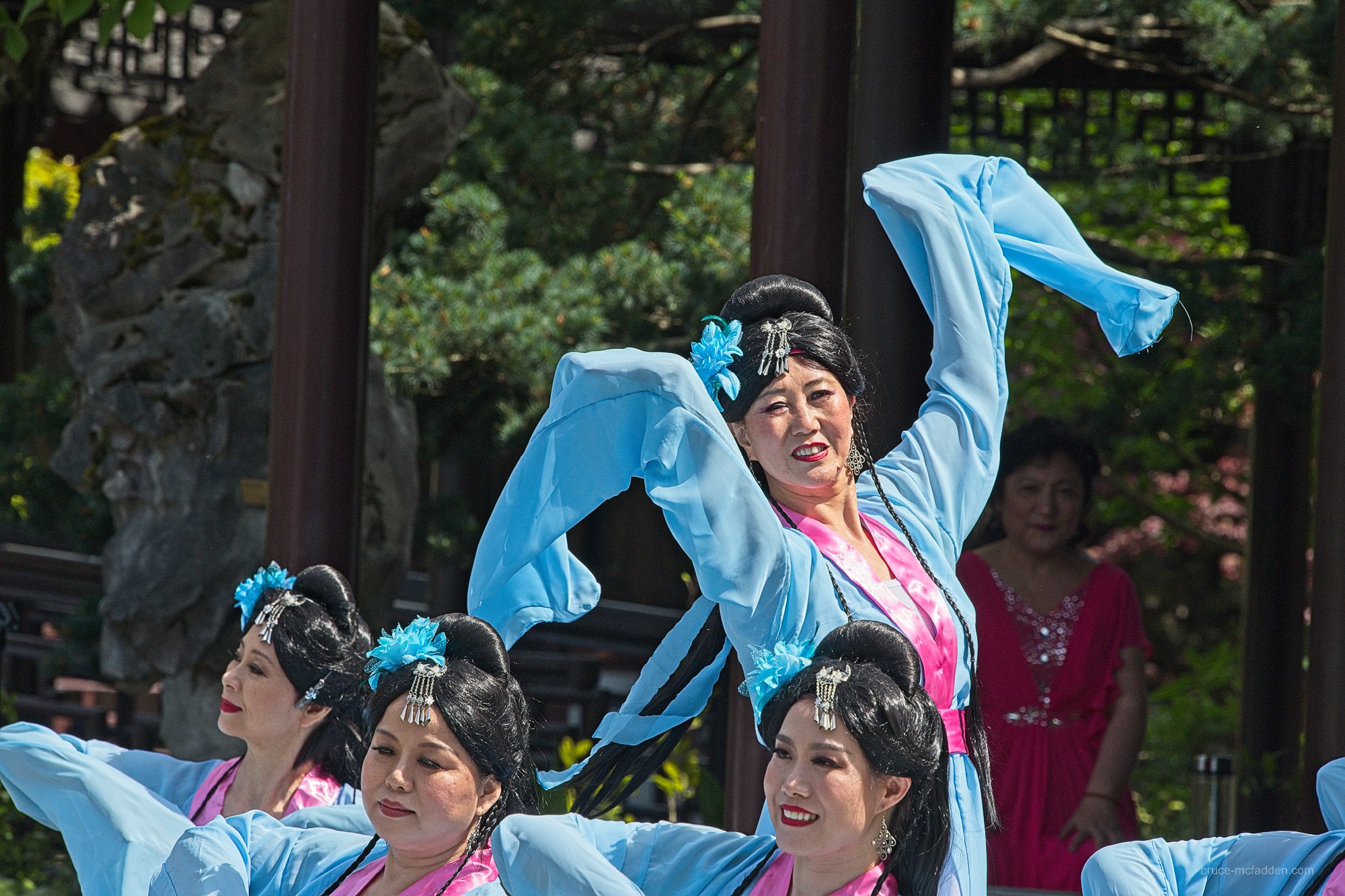 190512-Lan Su Chinese Garden Dance-017