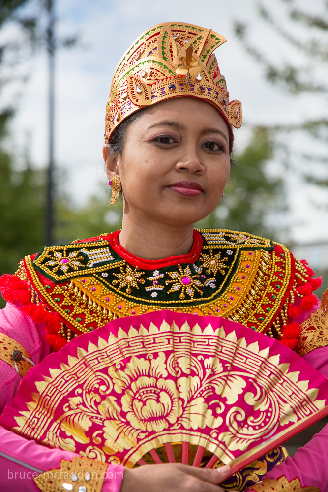 120609-Rose Parade 2012-015