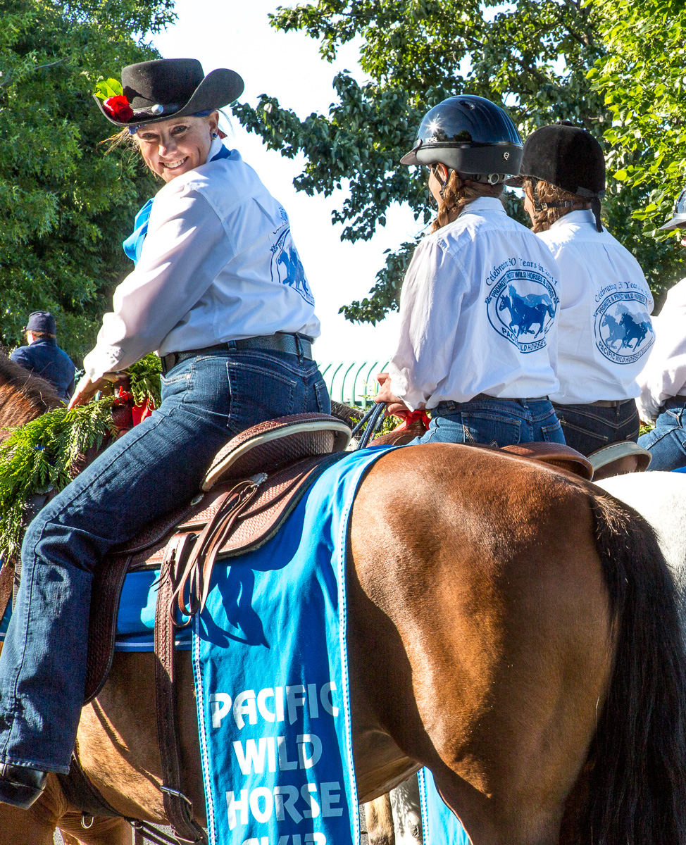 130608-Grand Floral Parade 2013-013