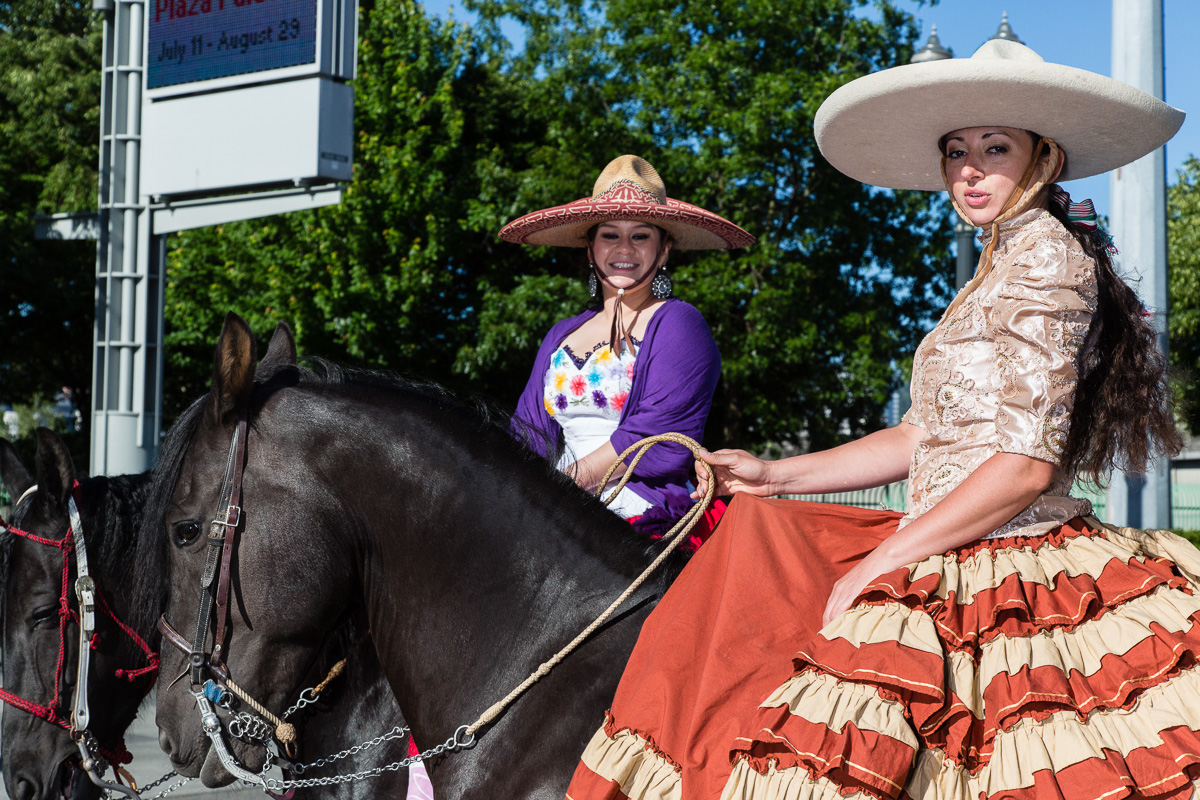 130608-Grand Floral Parade 2013-025