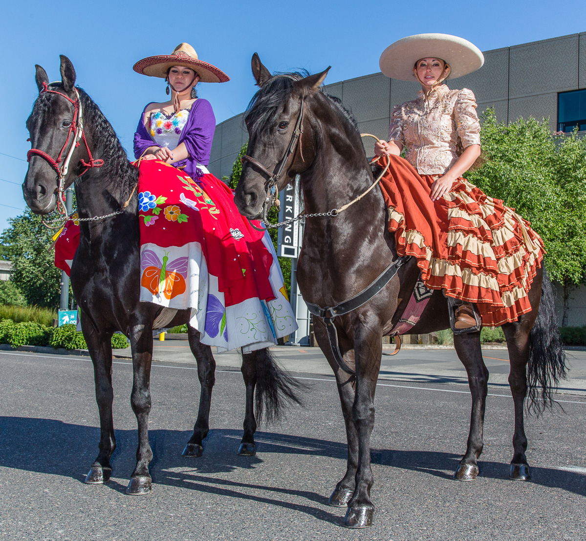 130608-Grand Floral Parade 2013-028