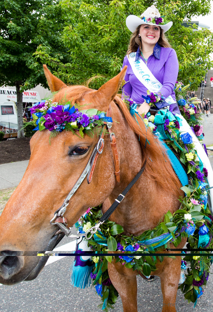 140607-Grand Floral Parade-104