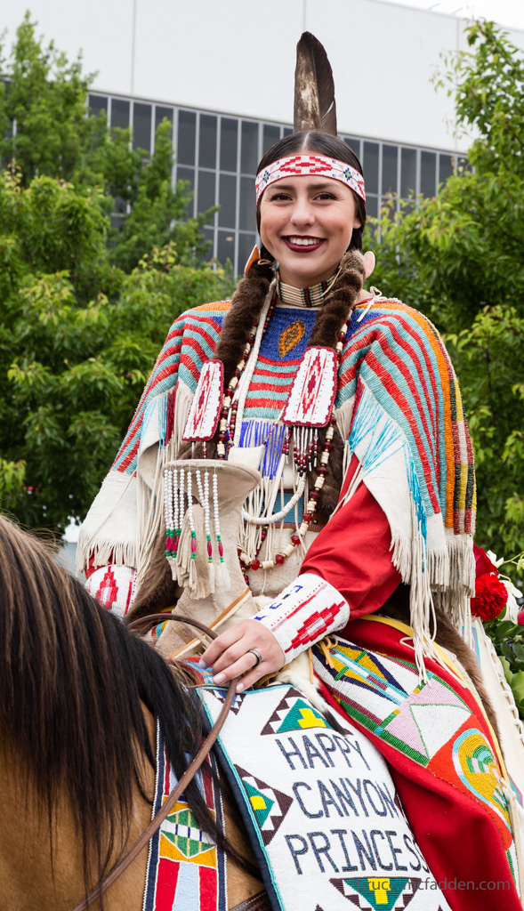 140607-Grand Floral Parade-136