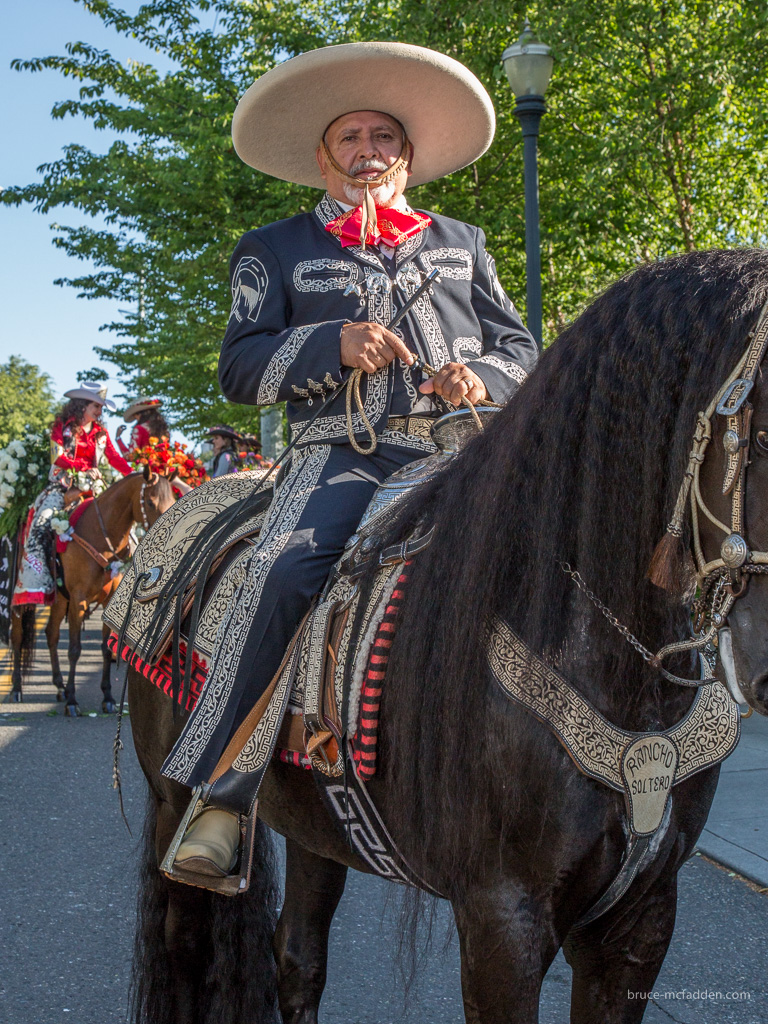 150606-Grand Floral Parade-042