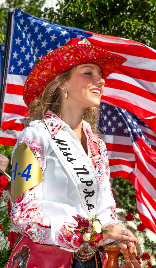 150606-Grand Floral Parade-112