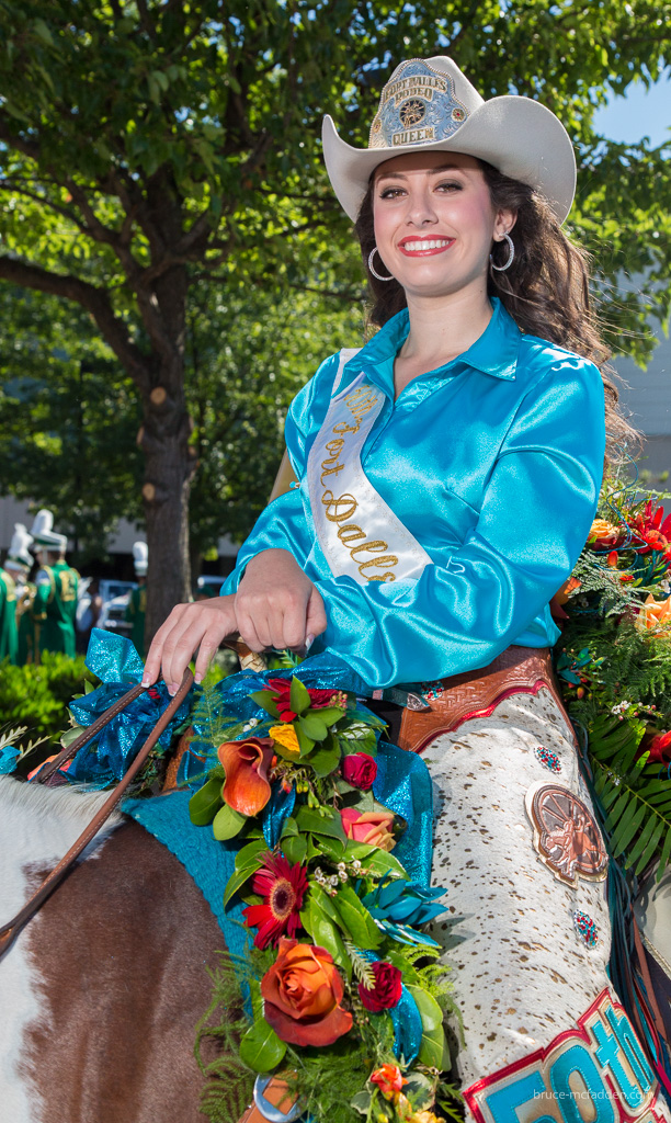150606-Grand Floral Parade-131