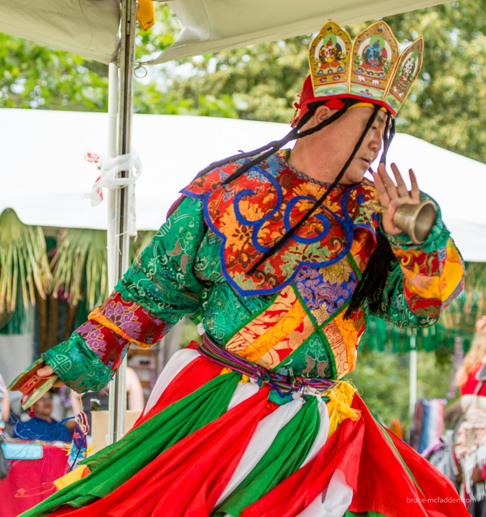 150628-World Beat 2015-327-Karma Rinpoche-Lama Dance